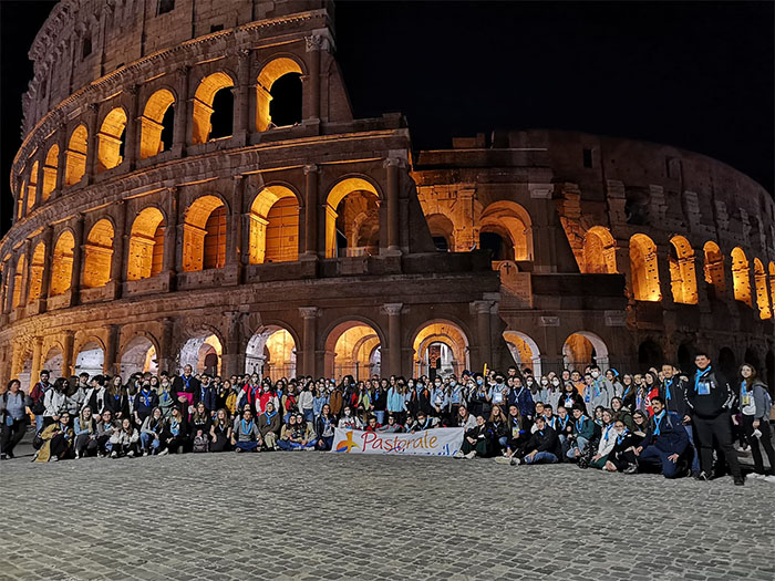 Foto del pellegrinaggio degli adolescenti a Roma 2022