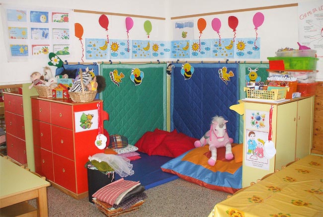 Foto di un angolo giochi per i bambini nella scuola dell'infanzia A. M. Croce della parrocchia di Salgareda